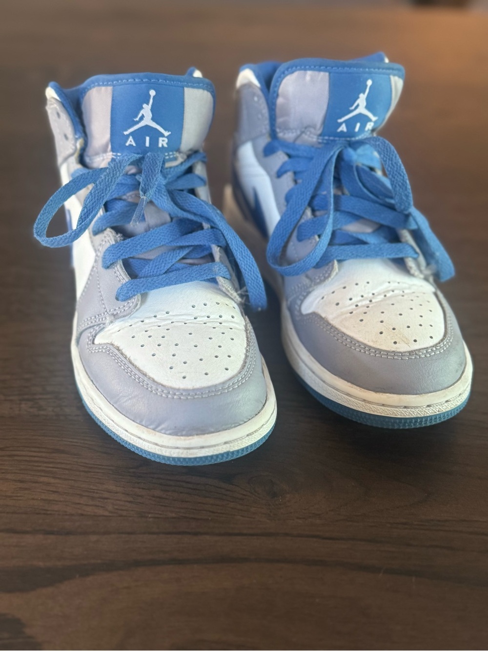 Nike Kids High-Top Sneakers in Light Blue and White